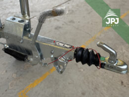 nájazdová brzda Knott - 4 kolies